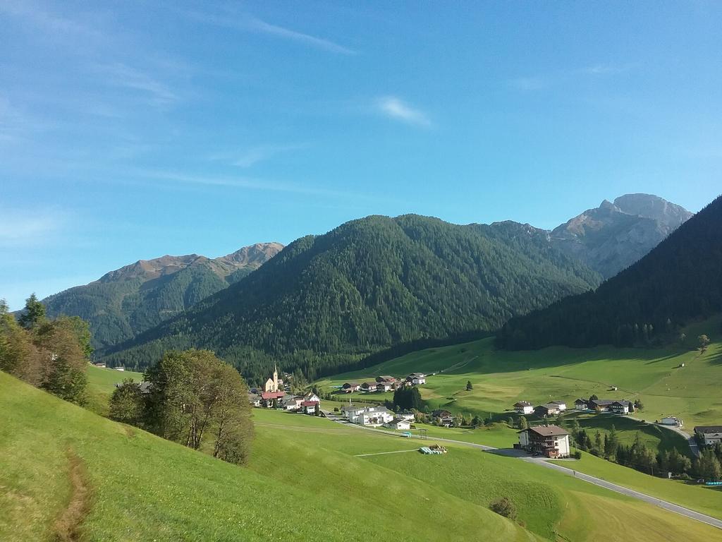 Ferienwohnung Ausserlechner Kartitsch Esterno foto