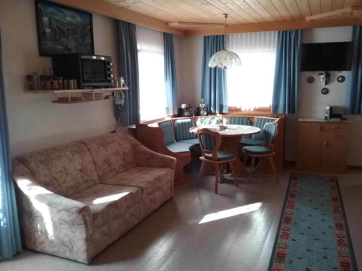 Ferienwohnung Ausserlechner Kartitsch Esterno foto