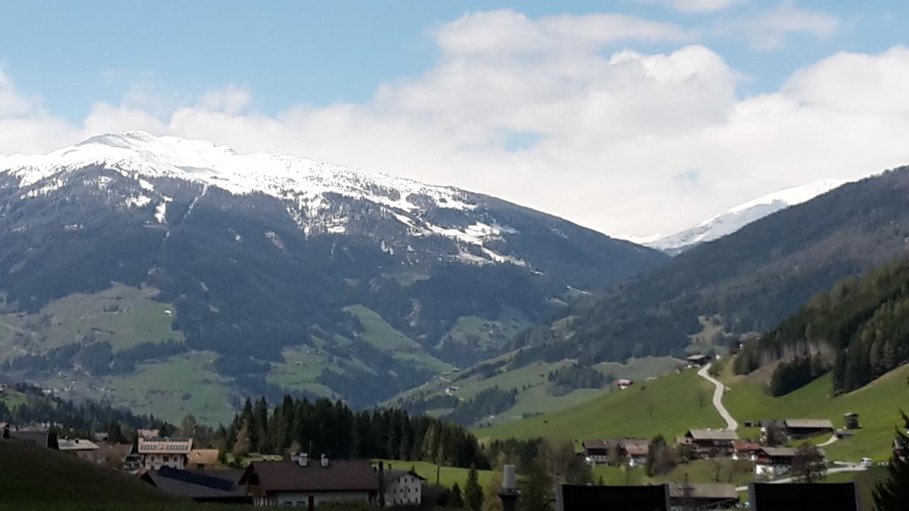 Ferienwohnung Ausserlechner Kartitsch Esterno foto